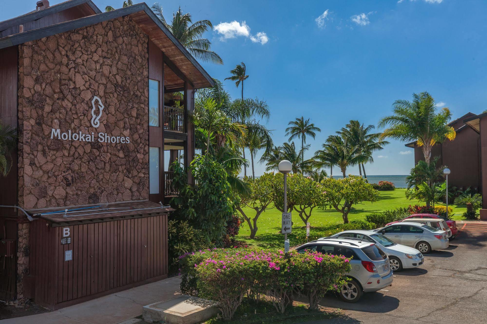 Castle At Moloka'I Shores Kaunakakai Exterior photo